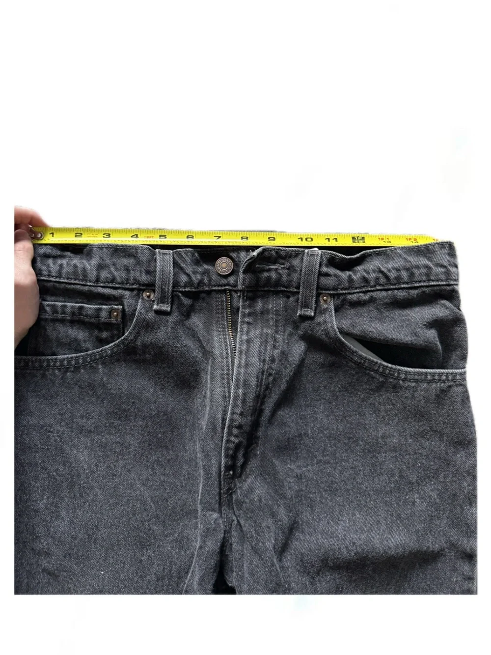 Vintage Levi’s 550 Jorts - Picture 2 of 6